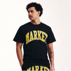 NWT Chinatown MARKET T-Shirt Market Yellow Arc T Black (Medium)